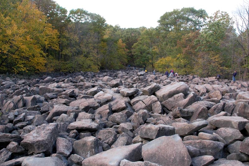 ringing_rocks_2006_04.jpg